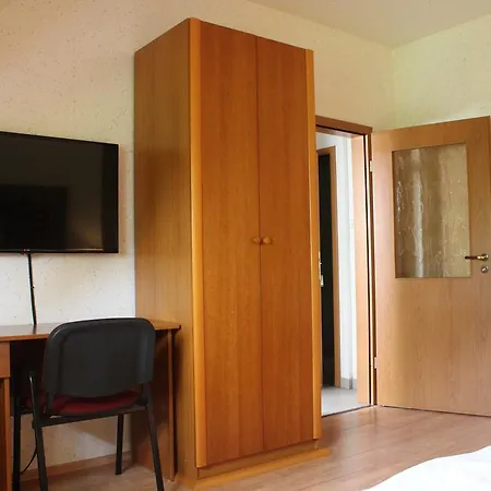 苏贝德康体酒店 3* Balatonszárszó