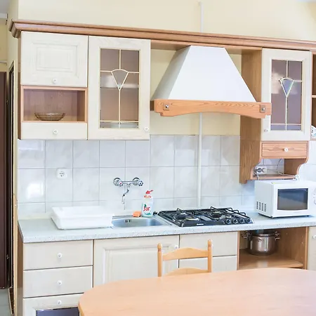 Отель Wellness Szindbad 3*